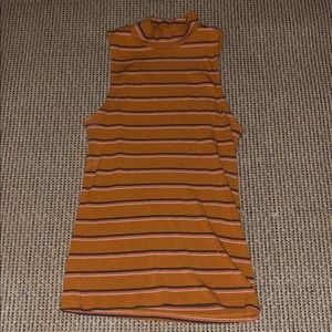 Aeropostale mock neck tank!